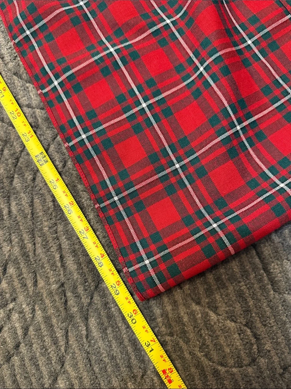 Men's Red Tartan Plaid Scarf - Classic Winter Accessory